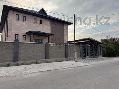 Отдельный дом · 8 комнат · 330 м² · 3.5 сот., Токберген — Щербакова Интернационая за 65 млн 〒 в Таразе