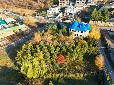 Жеке үй · 10 бөлме · 390 м² · 15 сот., мкр Ерменсай 45 — Талды-Центральная, бағасы: 500 млн ₸ в Алматы, Бостандыкский р-н