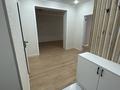 2-комнатная квартира, 55 м², 5/16 этаж помесячно, Жандосова за 300 000 〒 в Алматы, Бостандыкский р-н — фото 10