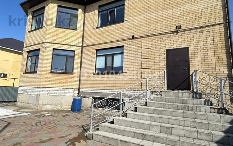 Детский сад · 380 м², бағасы: 72 млн 〒 в Актобе, жилой массив Акжар-2 — фото 2