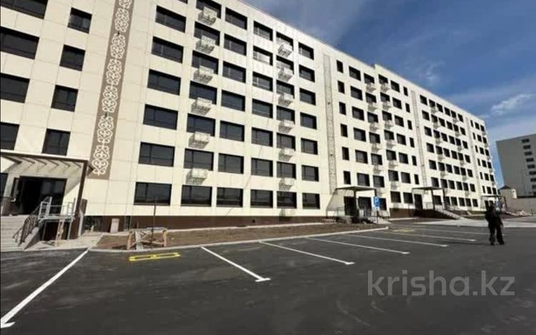 2-комнатная квартира · 80 м² · 1/7 этаж, Илияса Есенберлина 16 — Утепова за 31.8 млн ₸ в Усть-Каменогорске — фото 2