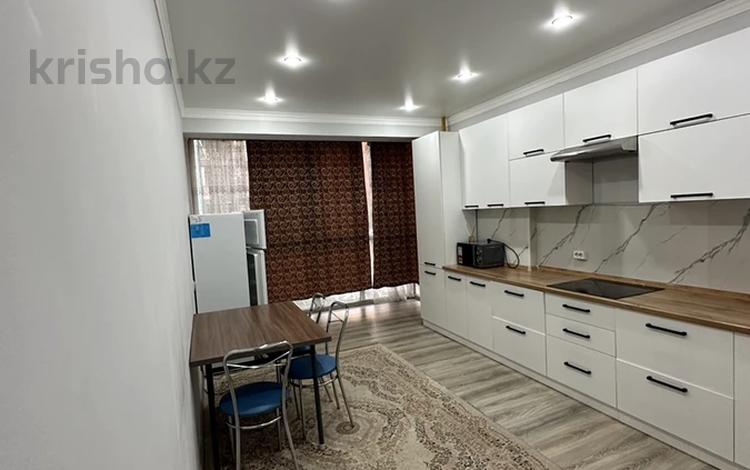 1-комнатная квартира · 48 м² · 2/9 этаж, мкр Шугыла 340/8- 340/3к17, 340/8 - 340/8 к5 за 200 000 ₸ в Алматы, Наурызбайский р-н — фото 2