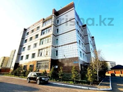 3-бөлмелі пәтер · 95 м² · 4/5 қабат, Тілендиева 1/2 — Рынок Эталон, совсем недалеко от улицы Сарыарка, бағасы: 33 млн ₸ в Астане, Сарыарка р-н