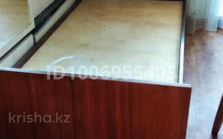 1 бөлме · 13 м², Потанина 18, бағасы: 135 000 ₸ в Усть-Каменогорске — фото 2