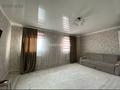Отдельный дом · 2 комнаты · 75 м² · 9 сот., мкр Бирлик-2, Габиден Мустафина 1 — Сзади остановки за 25 млн ₸ в Атырау — фото 2