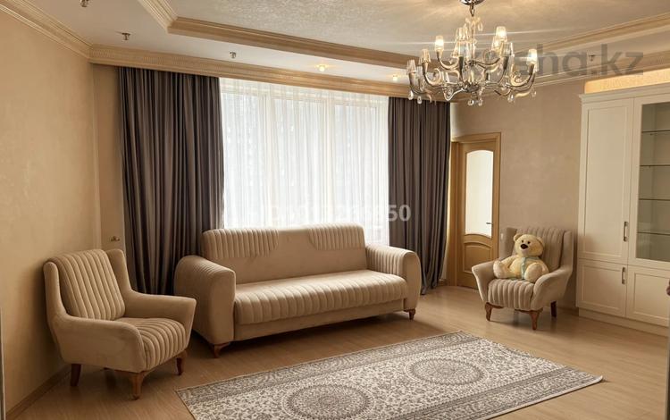 3-комнатная квартира · 115 м² · 10 этаж, Аль-Фараби 7 за 50 000 ₸ в Алматы, Бостандыкский р-н — фото 2