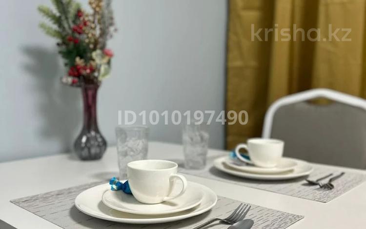 1-комнатная квартира · 52 м² · 4/9 этаж, мкр Нурсая, Абулхайр-хана 69/3 за 2 500 ₸ в Атырау — фото 2