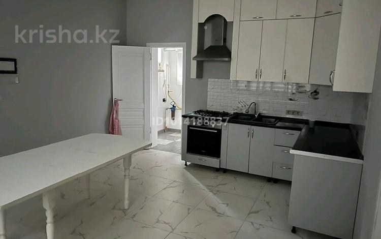 Жеке үй · 4 бөлме · 100 м² · 7 жүзд., Квартал 203 15, бағасы: 250 000 ₸ в Каскелене — фото 2