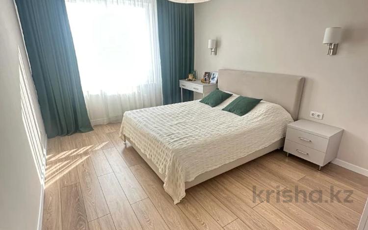 2-комнатная квартира, 75 м², 7/12 этаж помесячно, Торекулова 91 — Сейфуллина