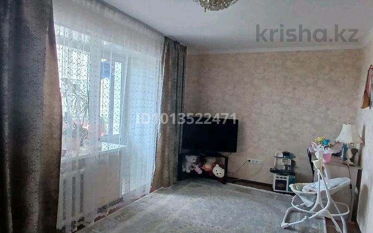 3-комнатная квартира · 61 м² · 5/9 этаж, Мкр центральный 50 — Напротив сырымбета, в доме где маг.Алишер за 27.5 млн ₸ в Кокшетау — фото 2