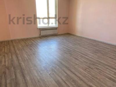 2-комнатная квартира · 74.2 м² · 11/13 этаж, Ыкылас Дукенулы 31/5 за 28.9 млн ₸ в Астане, р-н Байконур