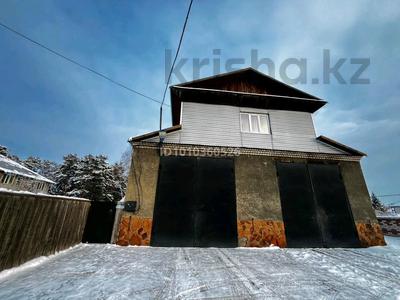 Отдельный дом · 4 комнаты · 136.9 м² · 10 сот., Ул.Западная д. 24 за 49.5 млн 〒 в Семее, Красный Кордон