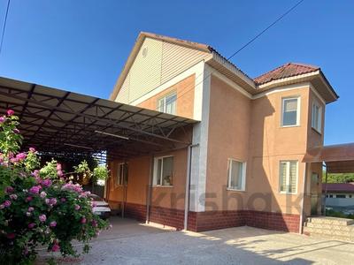 Отдельный дом · 5 комнат · 165 м² · 7 сот., мкр Айгерим-2 111 — ул. Алмерек Абаз за 97 млн ₸ в Алматы, Алатауский р-н