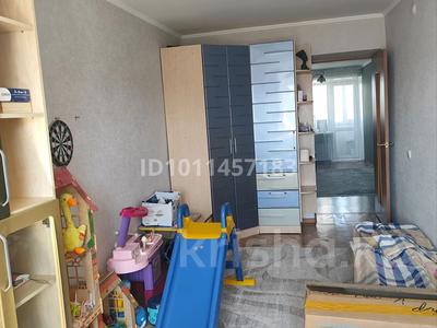 3-комнатная квартира · 57 м² · 5/5 этаж, ул. Николая Пичугина 238 за 21 млн ₸ в Караганде, Казыбек би р-н