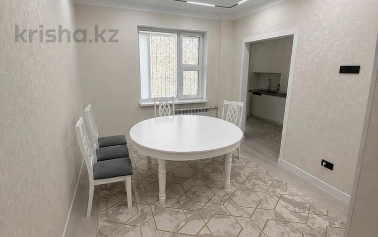 4-комнатная квартира · 89 м² · 1/5 этаж, 27-й мкр 53 за 29.5 млн ₸ в Актау — фото 2