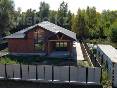 Отдельный дом · 4 комнаты · 218 м² · 8 сот., Ул.Астана 58 за 110 млн 〒 в Усть-Каменогорске