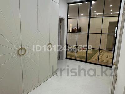 Жеке үй · 5 бөлме · 187 м² · 10 сот., жилой массив Бауырластар, Байкадам 1071 — Остановка торткара, бағасы: 42 млн ₸ в Актобе