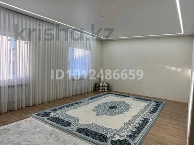 Отдельный дом · 5 комнат · 190 м² · 10 сот., жилой массив Бауырластар, Байкадам 1071 — Остановка торткара за 39.5 млн ₸ в Актобе