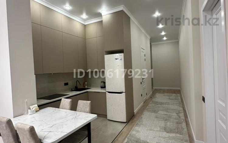 2-бөлмелі пәтер · 61 м² · 5/8 қабат, мкр Шубар, Ермекова 1/1, бағасы: 350 000 ₸ в Астане, Есильский р-н — фото 2