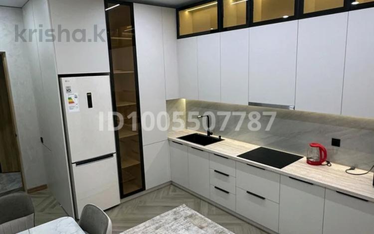1-бөлмелі пәтер · 63 м² · 11 қабат, Рыскулова 33 — Бывший Рынок Евразия, бағасы: 300 000 ₸ в Шымкенте, Каратауский р-н — фото 2