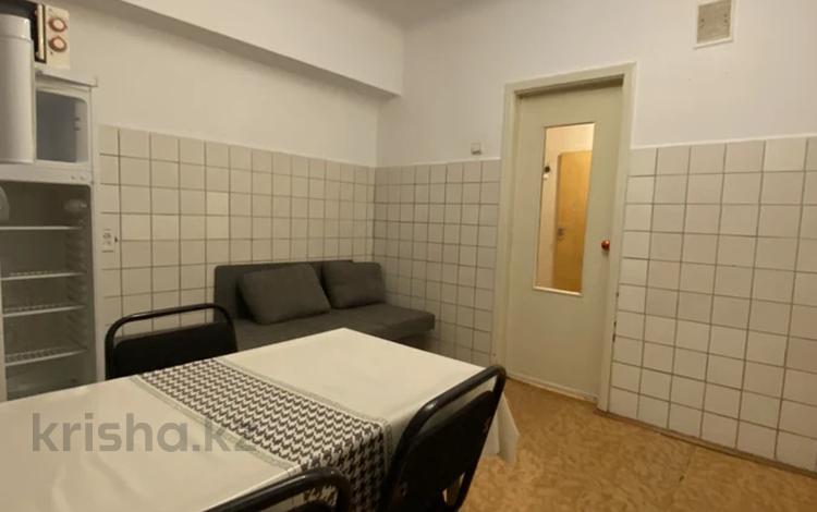 1-комнатная квартира · 41.8 м² · 4/5 этаж, ул. Мукагали Макатаева 128 за 35.5 млн ₸ в Алматы, Алмалинский р-н — фото 2