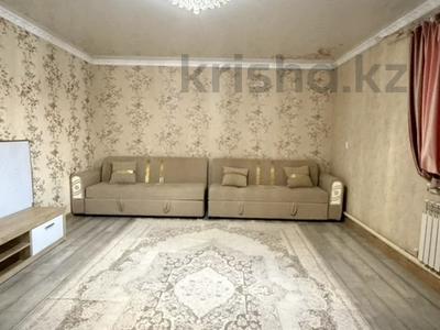 Отдельный дом · 4 комнаты · 110.7 м² · 10 сот., мкр Уркер за 38 млн ₸ в Астане, Нура р-н