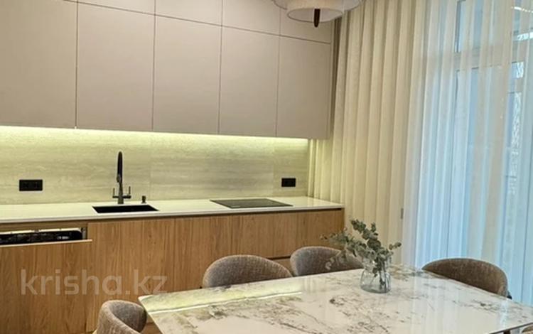 3-комнатная квартира · 75 м² · 8 этаж, Турар Рыскулова 1/1 за 700 000 ₸ в Астане, Есильский р-н — фото 2