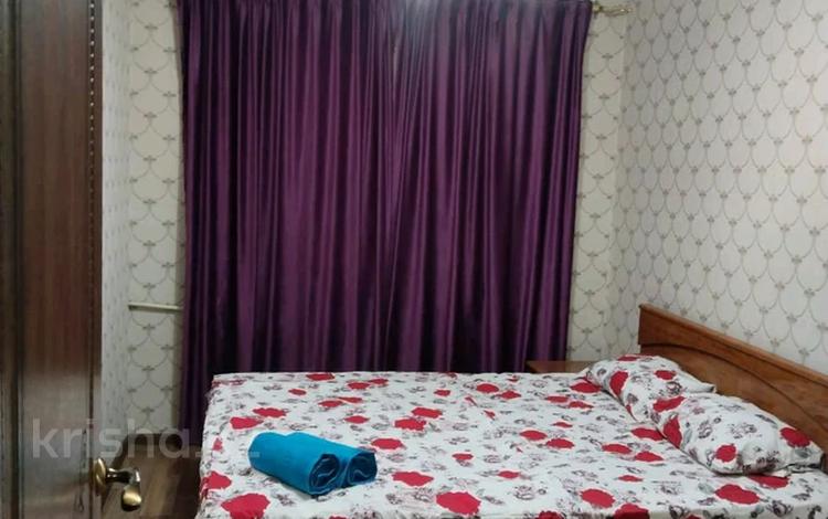 3-бөлмелі пәтер · 75 м² · 1/3 қабат, Проезд Айбергенова 3 — Республика, бағасы: 13 000 〒 в Шымкенте, Абайский р-н — фото 2