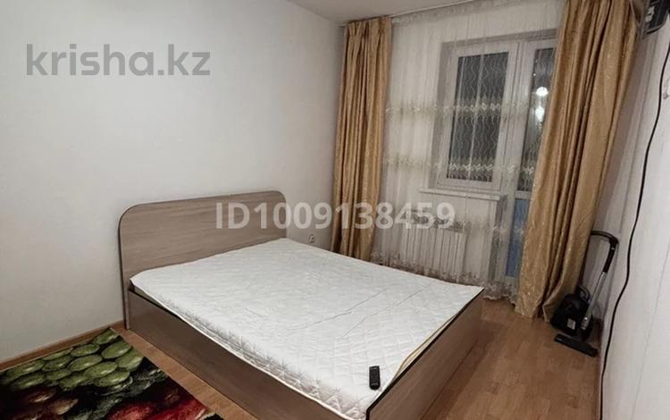 1-комнатная квартира · 52 м² · 5/10 этаж, Тауелсиздик 21 за 220 000 ₸ в Астане, Алматы р-н — фото 2