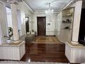 5-комнатная квартира · 200 м² · 12/12 этаж, Ракымжан Кошкарбаев 28 — Аманжолова за 92.5 млн ₸ в Астане, Сарайшык р-н — фото 9