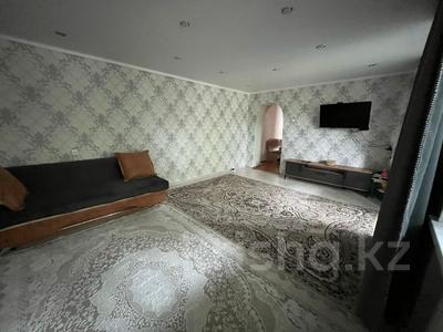 2-комнатная квартира · 60.1 м² · 2/5 этаж, Ломова 164/1 за 15.3 млн 〒 в Павлодаре