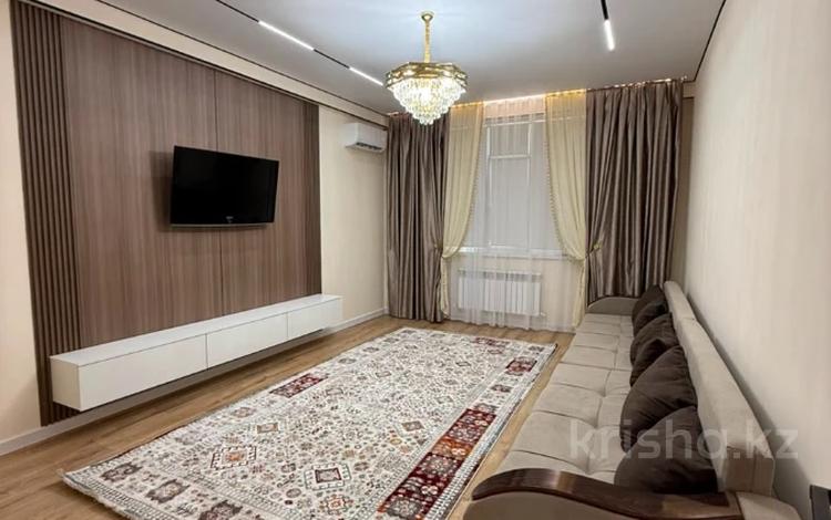 2-комнатная квартира · 70 м² · 5/9 этаж, мкр Нурсая, Султан Бейбарыс 437 за 350 000 ₸ в Атырау — фото 6