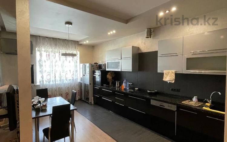 3-бөлмелі пәтер · 112 м² · 8/22 қабат, Курмангазы 145, бағасы: 99 млн ₸ в Алматы, Алмалинский р-н — фото 18