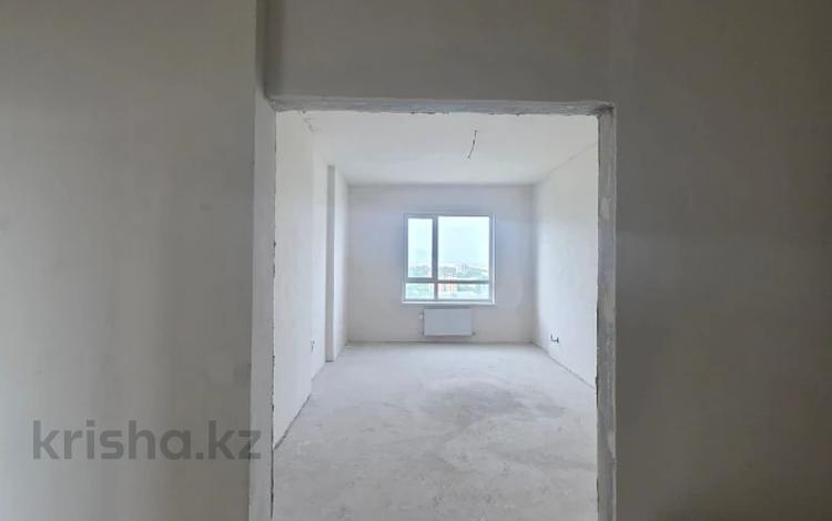 2-комнатная квартира · 75 м² · 17/17 этаж, Варламова за 63 млн ₸ в Алматы, Алмалинский р-н — фото 2