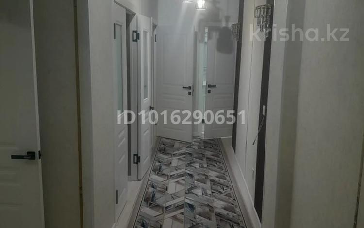 3-бөлмелі пәтер · 75 м² · 2/10 қабат, мкр Туран-2 62А, бағасы: 200 000 ₸ в Шымкенте, Каратауский р-н — фото 2