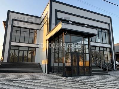 Свободное назначение, офисы, магазины и бутики, склады, общепит, салоны красоты, бани, гостиницы и зоны отдыха, медцентры и аптеки, образование, развлечения · 1500 м² за 520 млн 〒 в Шымкенте, Каратауский р-н