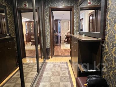 3-комнатная квартира · 84 м² · 10/10 этаж, Назарбаева 20/1 за 35.2 млн 〒 в Павлодаре