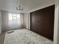 2-комнатная квартира · 68 м² · 8/9 этаж, мкр Нурсая, Султан Бейбарыс 437 за 300 000 ₸ в Атырау — фото 3