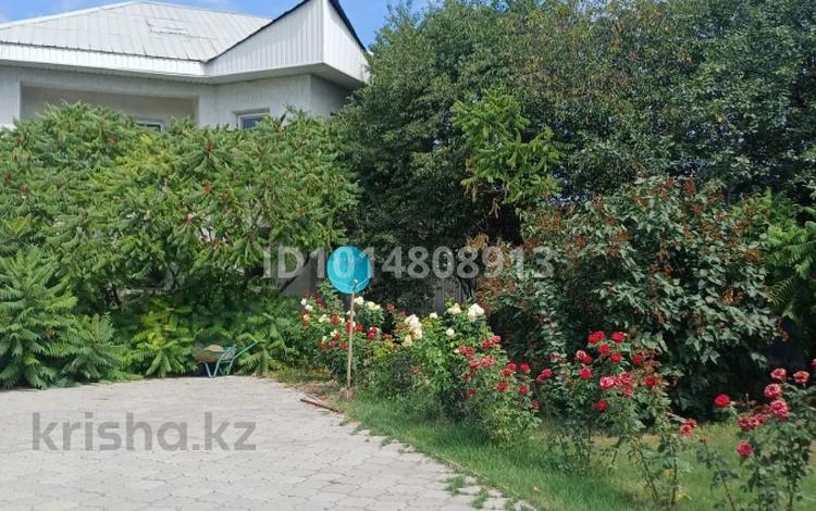 Отдельный дом · 6 комнат · 136.7 м² · 10.5 сот., Райымбек за 75 млн ₸ в  — фото 9