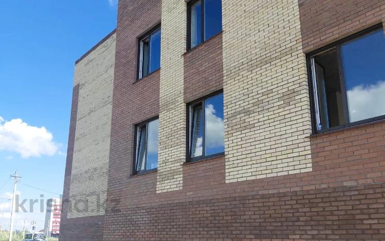 2-комнатная квартира · 73.8 м² · 1/3 этаж, кизатова за ~ 29.5 млн ₸ в Петропавловске — фото 3