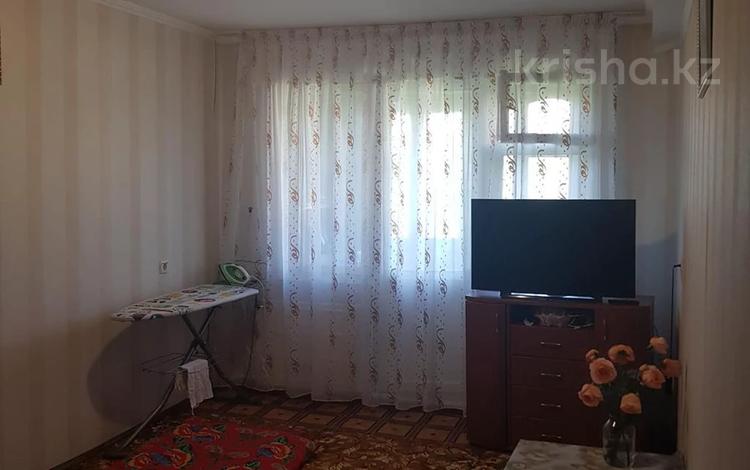 1-комнатная квартира, 38 м², 3 этаж, Володарский 2Б за 11 млн 〒 в Шымкенте — фото 2