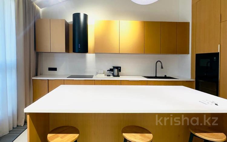 4-бөлмелі пәтер · 235 м² · 4/4 қабат, Жамакаева 252 — Каппарова, бағасы: 480 млн ₸ в Алматы, Бостандыкский р-н — фото 31