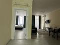 2-комнатная квартира · 55 м² · 16/19 этаж, 7-й мкр, Мкр.7а 21 за 250 000 ₸ в Актау — фото 3