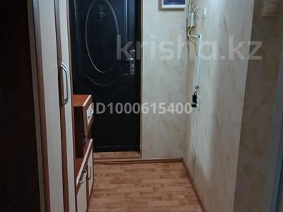 2-бөлмелі пәтер · 45.8 м² · 4/5 қабат, Абая 19 — Возле драм театра, бағасы: 15 млн ₸ в Атырау