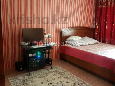 3-комнатная квартира · 68 м² · 1/4 этаж, Володарского — 17 школа за 20 млн ₸ в Шымкенте, Аль-Фарабийский р-н