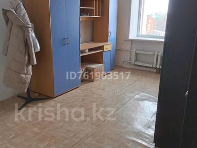 Продажа квартир в Западно-Казахстанской обл.: 2-комнатная квартира · 41 м² · 9/9 этаж, мкр Омега, Асан Тайманова 221 — 1 училище за 8.5 млн 〒 2-комнатная квартира · 41 м² · 9/9 этаж, мкр Омега, Асан Тайманова 221 — 1 училище за 8.5 млн 〒 в Уральске