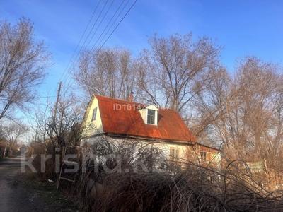 Жеке үй · 3 бөлме · 39.4 м² · 10 жүзд., Садовая 133 — Остановка 30 километр, бағасы: 6 млн ₸ в Байсерке