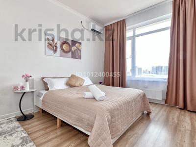 1-комнатная квартира · 52 м² · 12/12 этаж, Просп. Туран 43 — Туран-Сыганак за 18 000 ₸ в Астане, Нура р-н