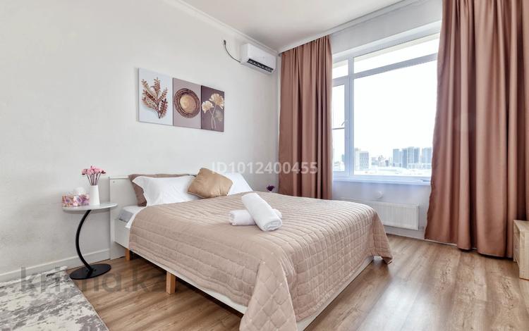 1-комнатная квартира · 52 м² · 12/12 этаж, Просп. Туран 43 — Туран-Сыганак за 18 000 ₸ в Астане, Нура р-н — фото 7