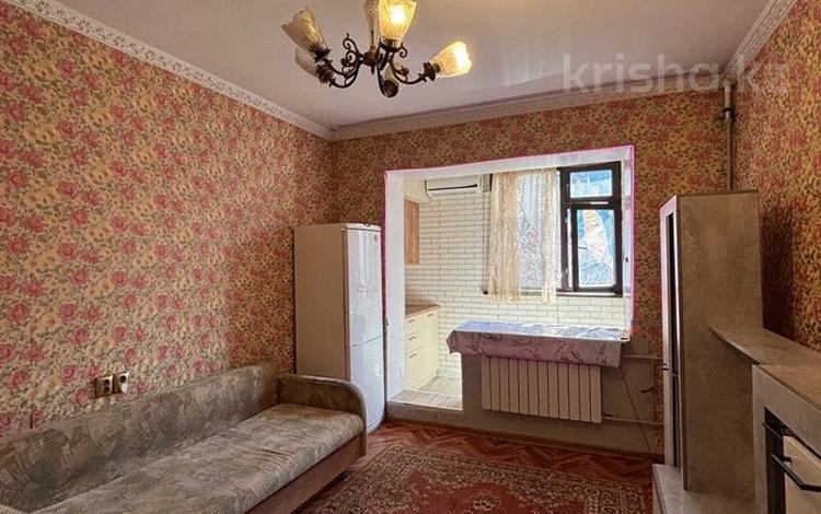 2-комнатная квартира · 46 м² · 3/5 этаж, мкр Аксай-5 за 26 млн ₸ в Алматы, Ауэзовский р-н — фото 2